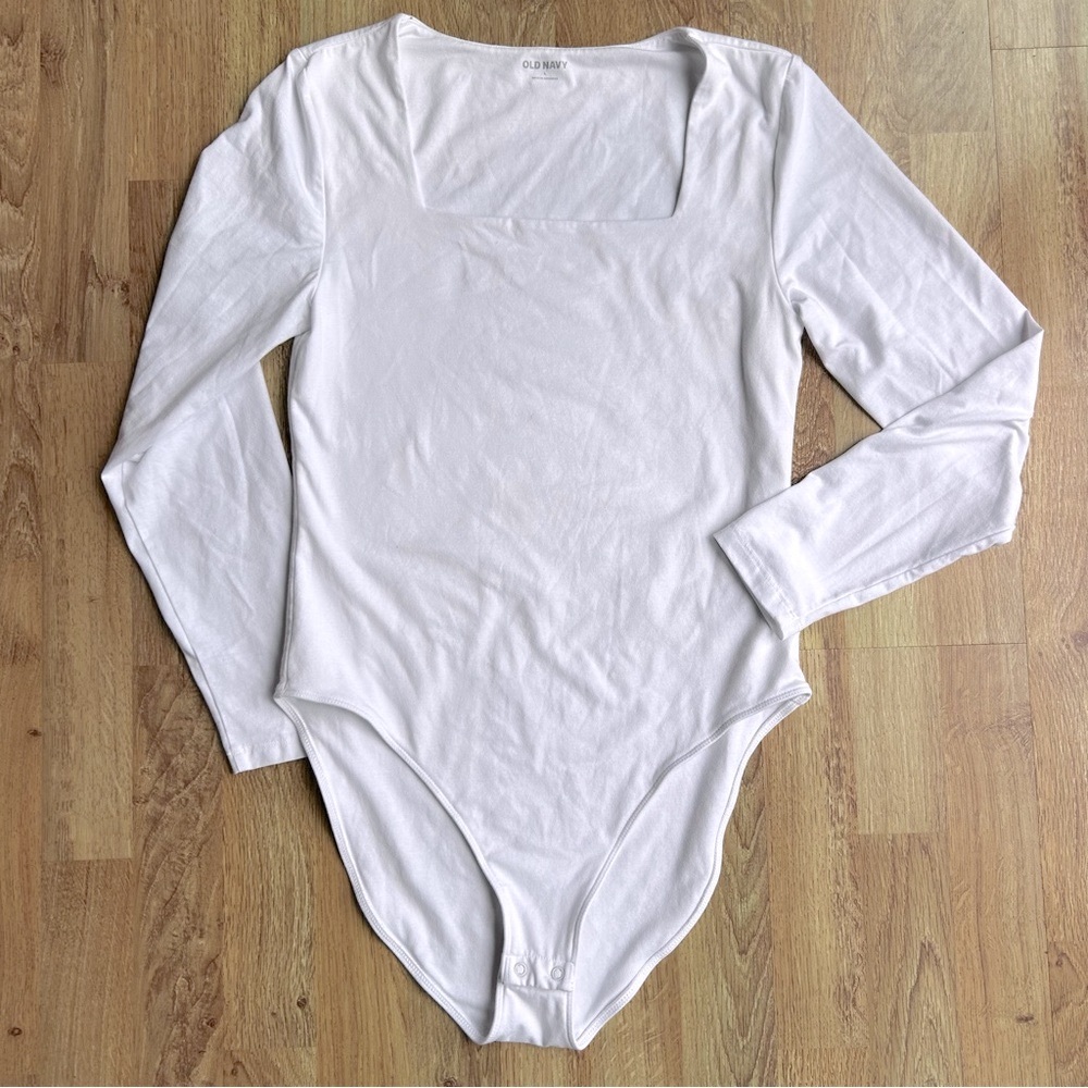 Old Navy White Bodysuit Square Neck Size Large